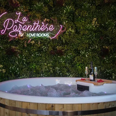 Liebeshotel La Parenthese *
